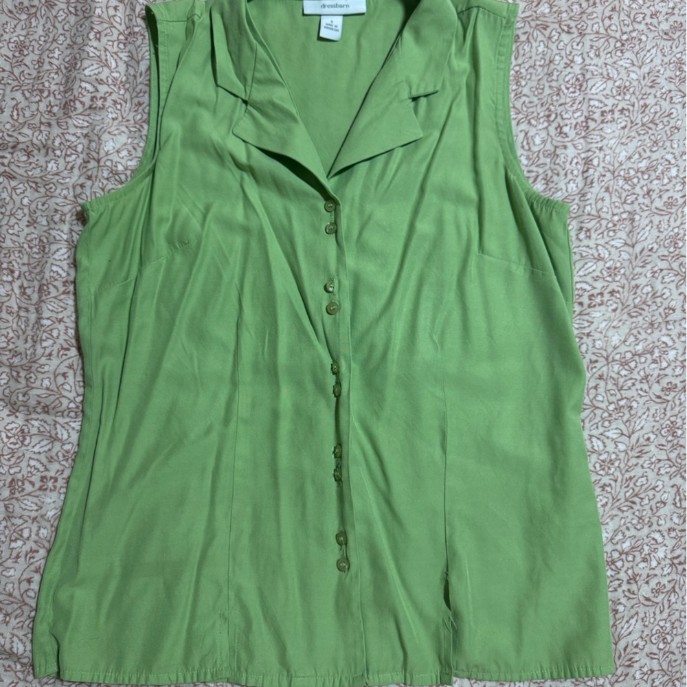 Dressbarn Light Green Sleeveless Top